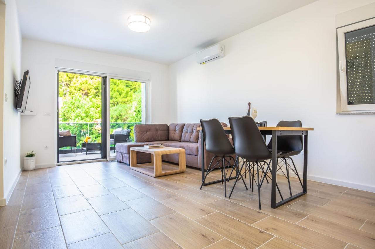 Luxury 2 Bedroom Apartment With Sea View Baška Voda المظهر الخارجي الصورة