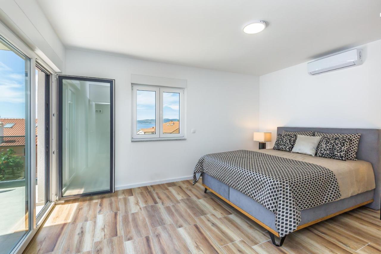 Luxury 2 Bedroom Apartment With Sea View Baška Voda المظهر الخارجي الصورة
